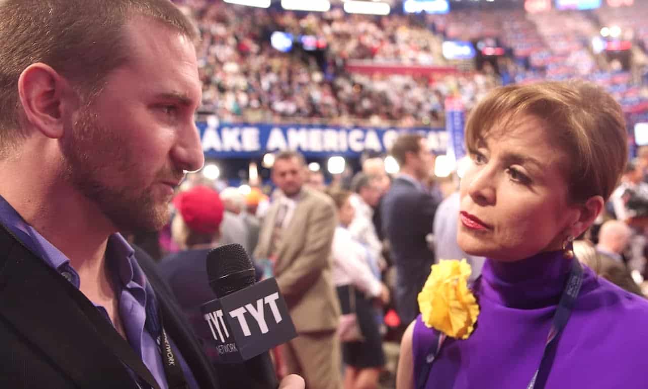 John Iadarola Interviews Delegates From The Floor Of The 2016 RNC 2 John Iadarola Interviews Delegates From The Floor Of The 2016 RNC 1