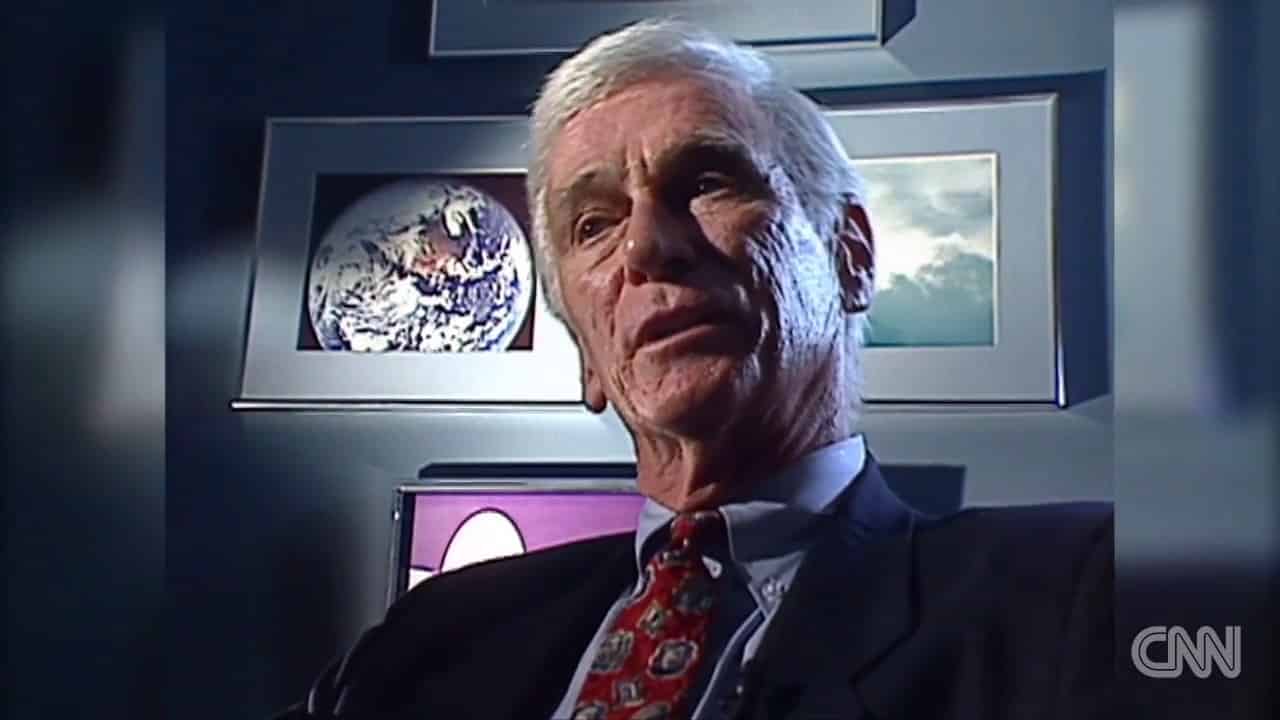 CNN - NEWS - Last man to walk the moon, Gene Cernan, dies