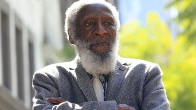 US comedian and activist Dick Gregory dies aged 84