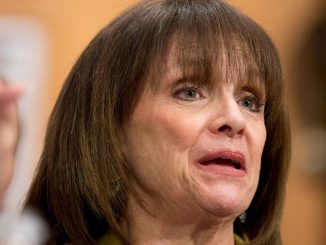 Valerie Harper dead at 80. She played Mary Tyler Moore and Rhoda In TV Shows. 2 Valerie Harper dead at 80. She played Mary Tyler Moore and Rhoda In TV Shows. 1