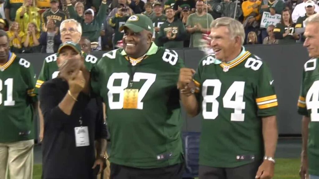 Packers legend Willie Davis is dead at 85