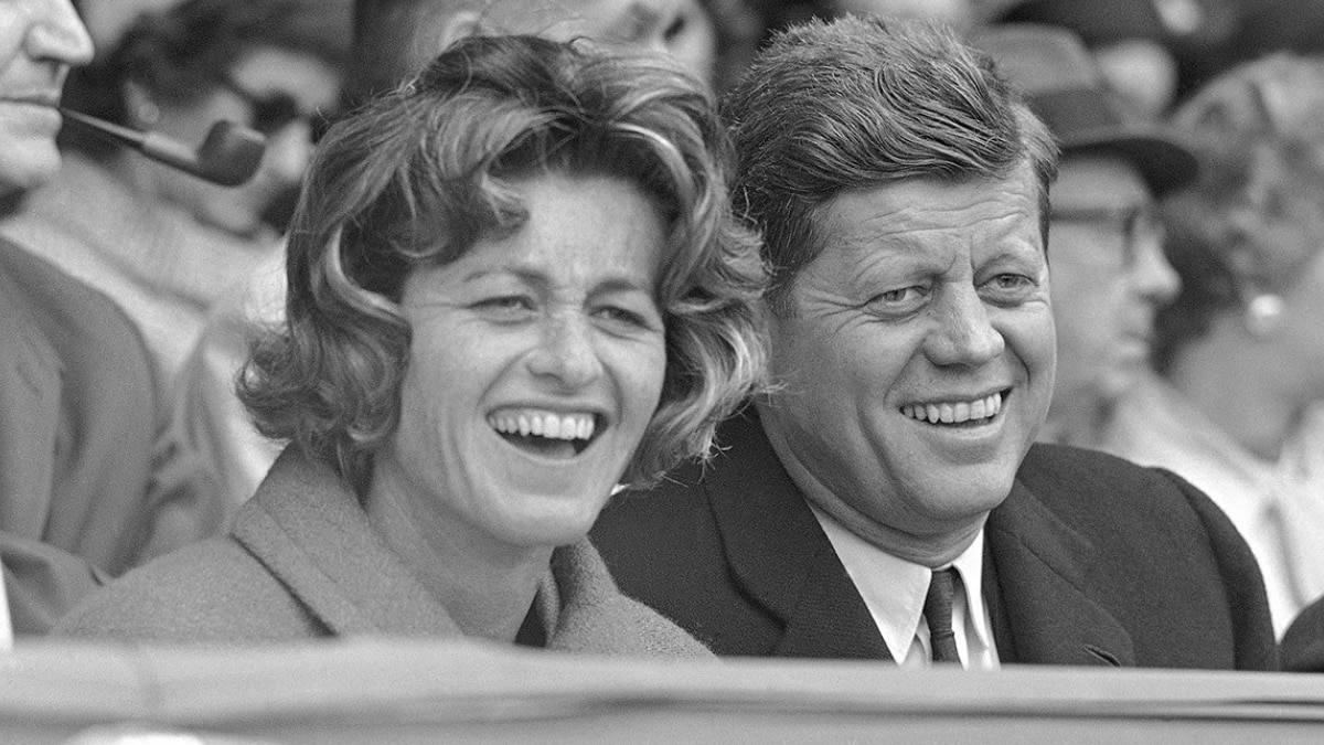Jean Kennedy Smith dead at 92