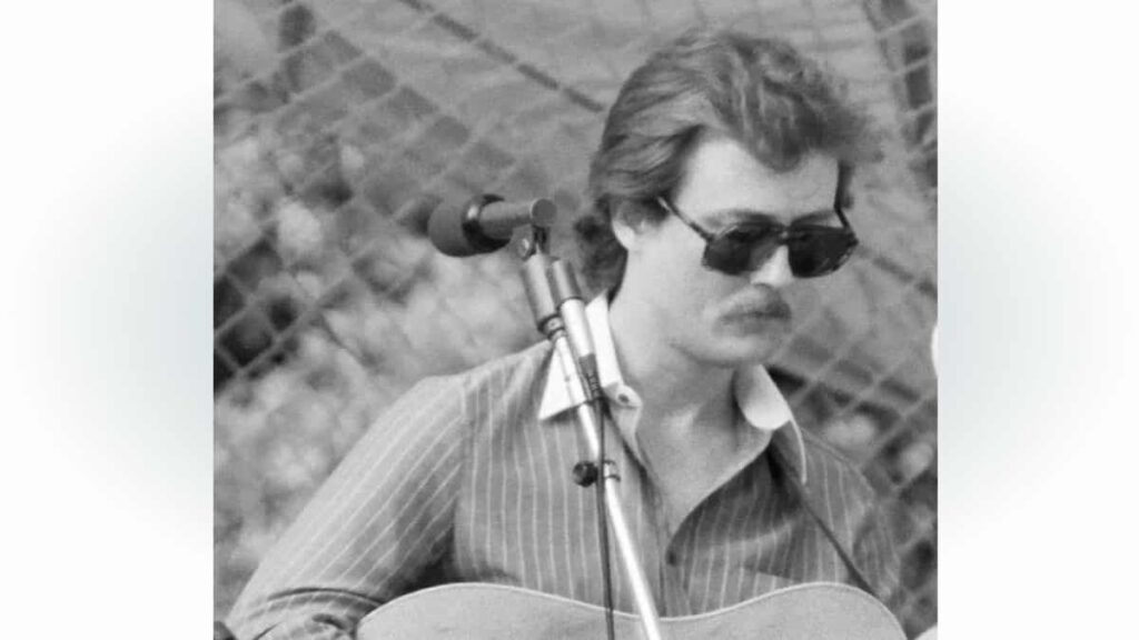 Tony Rice Dies; Influential Flatpicking Bluegrass Giant Was 69